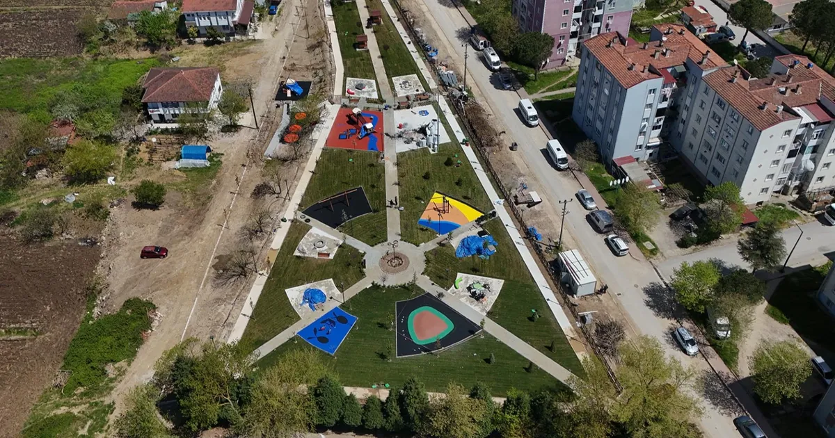 Sakarya Ferizli Atatürk Parkı açılış için gün sayıyor