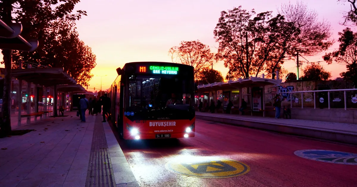 Sakarya’da metrobüslerde yeni düzenleme