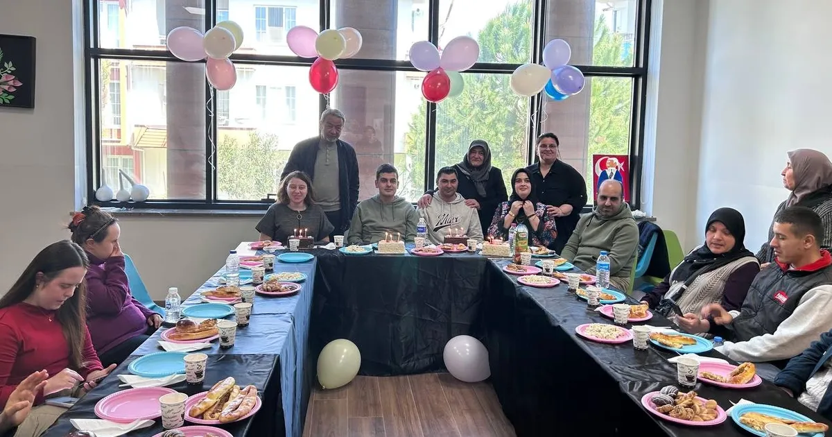 Sakarya’da özel bireylerin yüzü Büyükşehir’le gülüyor