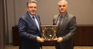 Trabzon Büyükşehir Belediye Başkanı Ahmet Metin Genç’e, Yomra ilçesi Kaşüstü
