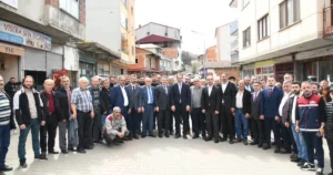 Trabzon Büyükşehir Belediye Başkanı Ahmet Metin Genç, Akçaabat'ın Işıklar Mahallesi’nde