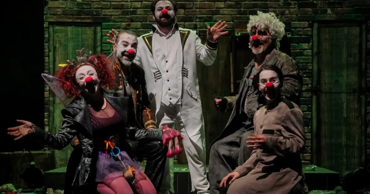 Trabzon’da Tiyatro Festivali yoğun ilgiyle devam ediyor