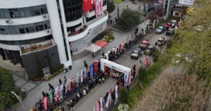 Trabzon’da düzenlenen Türkiye Off-Road Şampiyonası’nın ilk ayağı Akçaabat’ta start aldı.