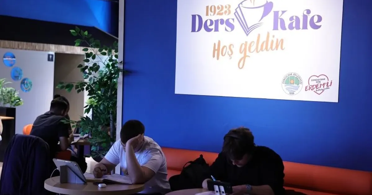 Zonguldak’ta gençlere özel 1923 Ders Kafe açıldı