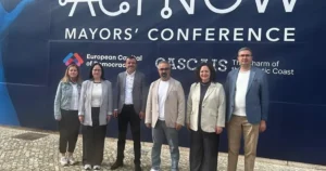 Denizli Büyükşehir Belediye Başkanı Nuri Çavuşoğlu, Portekiz'in Cascais kentinde düzenlenen