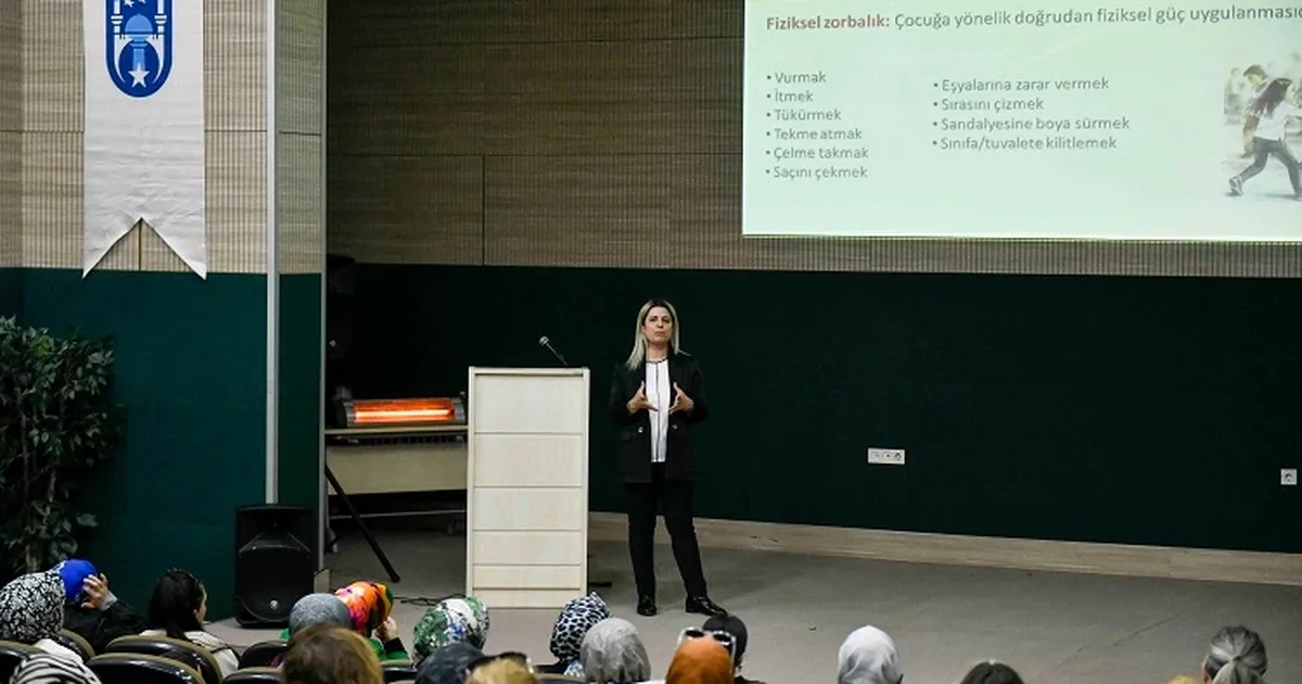 Ankara Büyükşehir Belediyesi tarafından düzenlenen “Akran Zorbalığı Farkındalık Eğitimi” programları