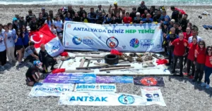 Antalya Büyükşehir Belediyesi ‘Antalya İli Deniz Çöpleri Hareket Planı’(DÇEP) kapsamında,