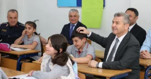 Artvin Valisi Turan Ergün, Atatürk Ortaokulu ve Ulusal Egemenlik Anaokulu'nu