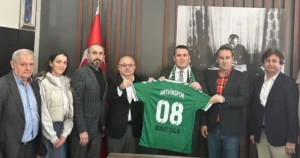 Artvinspor Başkanı İrfan Yıldırım ve yönetimi; Başsavcı Murat Çalış, Komisyon
