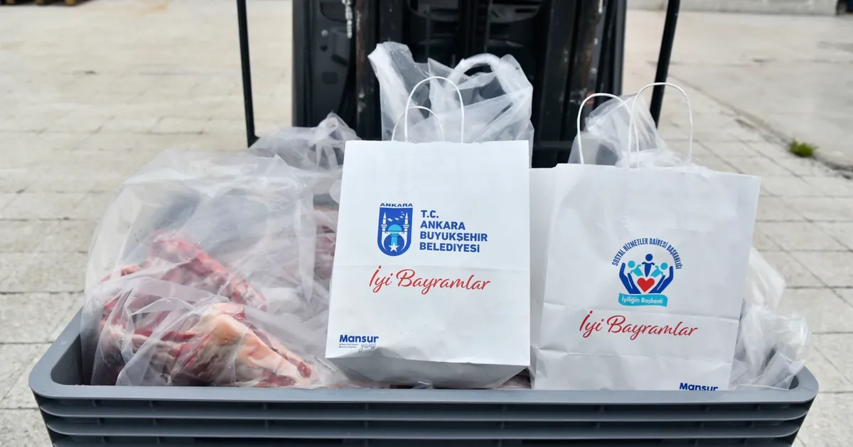 Başkent’te bayram dayanışması büyüdü
