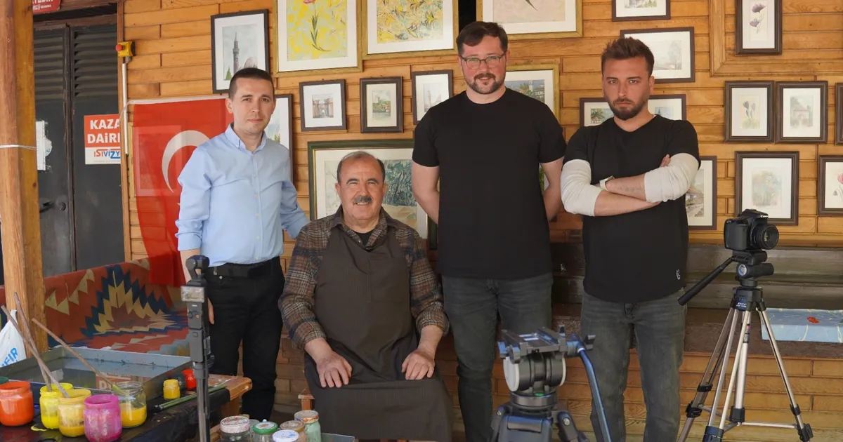 Bursa İznik’te suya yazılan sanat ile yarım asır