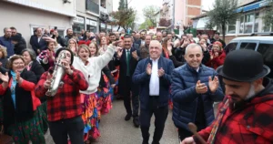 Bursa'da Nilüfer Belediyesi tarafından düzenlenen 14. Geleneksel Hıdırellez Şenlikleri, bu