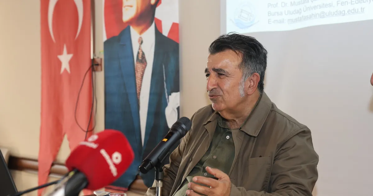 Bursa'da İznik Su Altı Bazilikası’nın keşfini gerçekleştiren Prof. Dr. Mustafa
