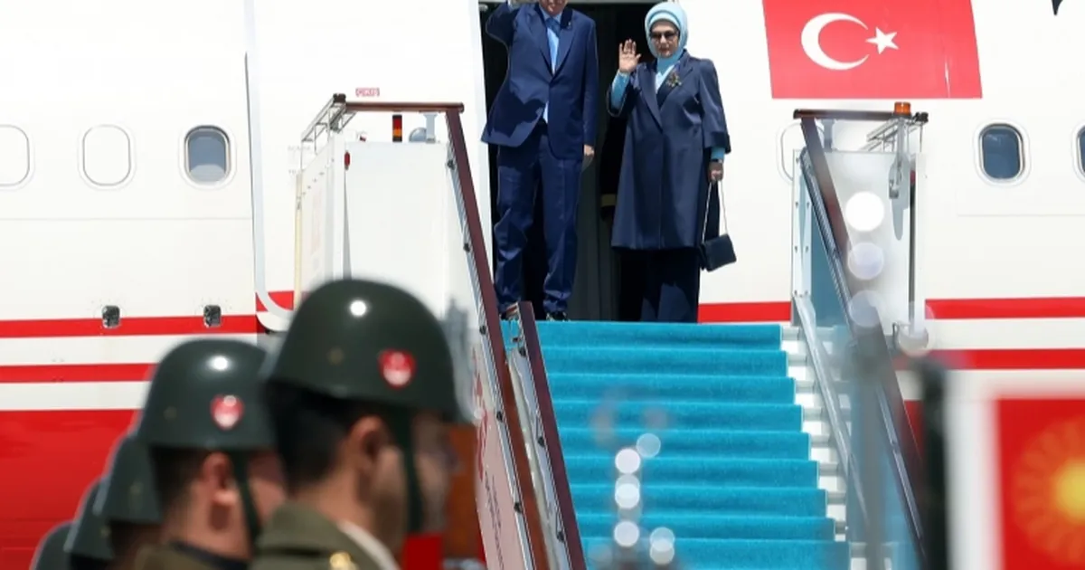 Cumhurbaşkanı Erdoğan Kazakistan’a uğurlandı