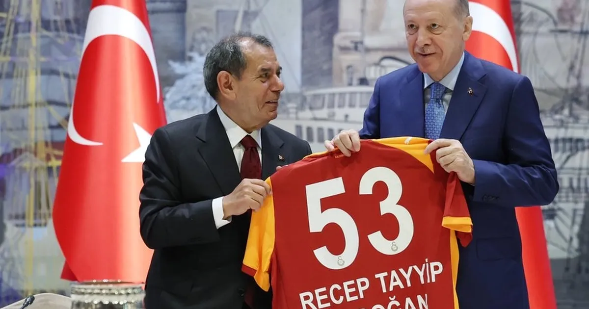 Cumhurbaşkanı Erdoğan’dan Galatasaray’a tebrik: Tarihi başarıya imza attınız
