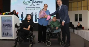 Bursa Büyükşehir Belediyesi tarafından düzenlenen ‘Engelsiz Bursa Buluşması’nda, özel gereksinimli