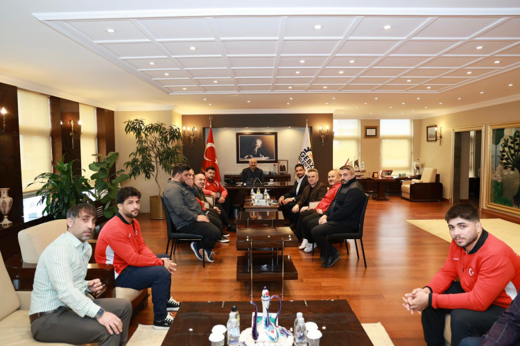 Güreş camiasından Gebze’ye nezaket