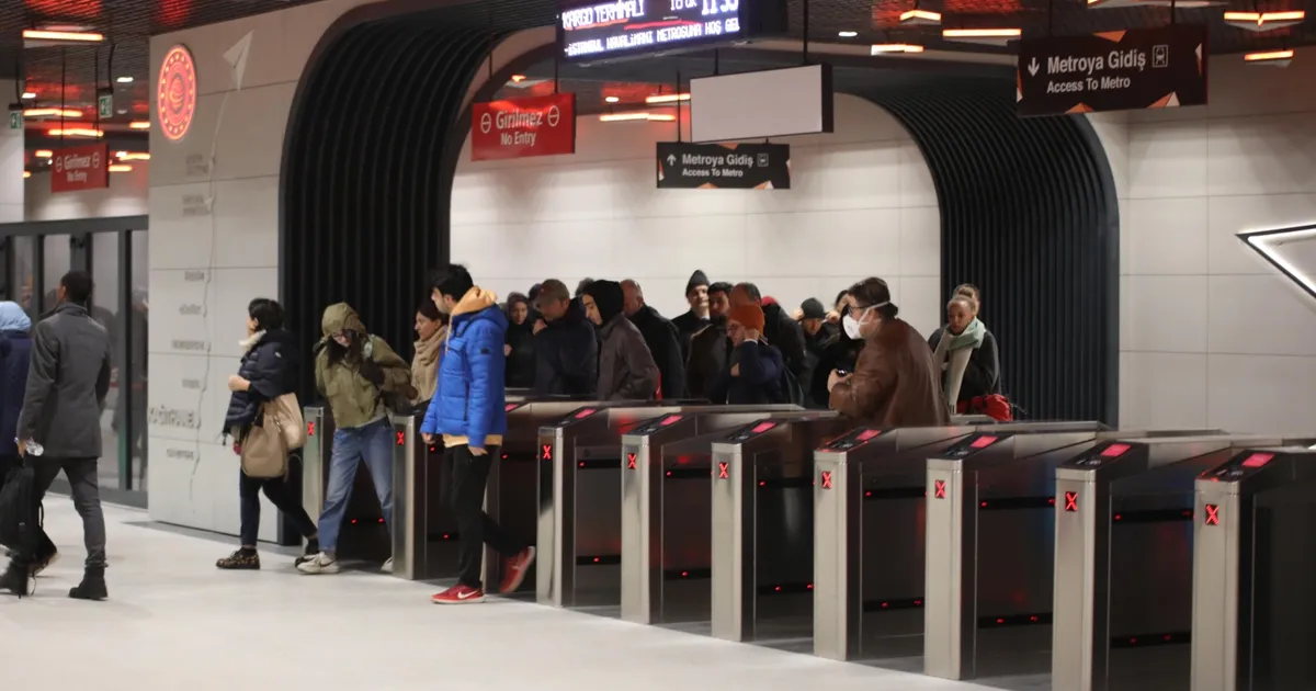 İstanbul metrosunda geçici düzenleme… Seferler aktarmalı yapılacak