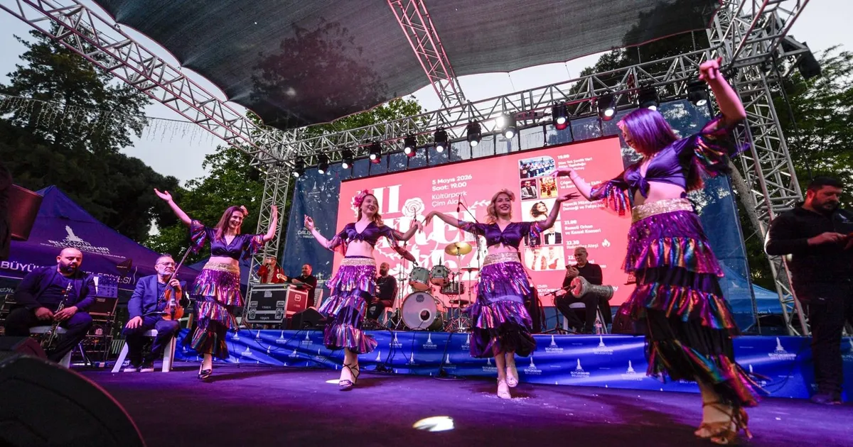İzmir Kültürpark’ta Hıdırellez coşkusu