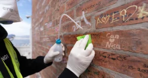 İzmir Büyükşehir Belediyesi, Tarihi Asansör’de vandalizmle mücadele kapsamında kapsamlı bir