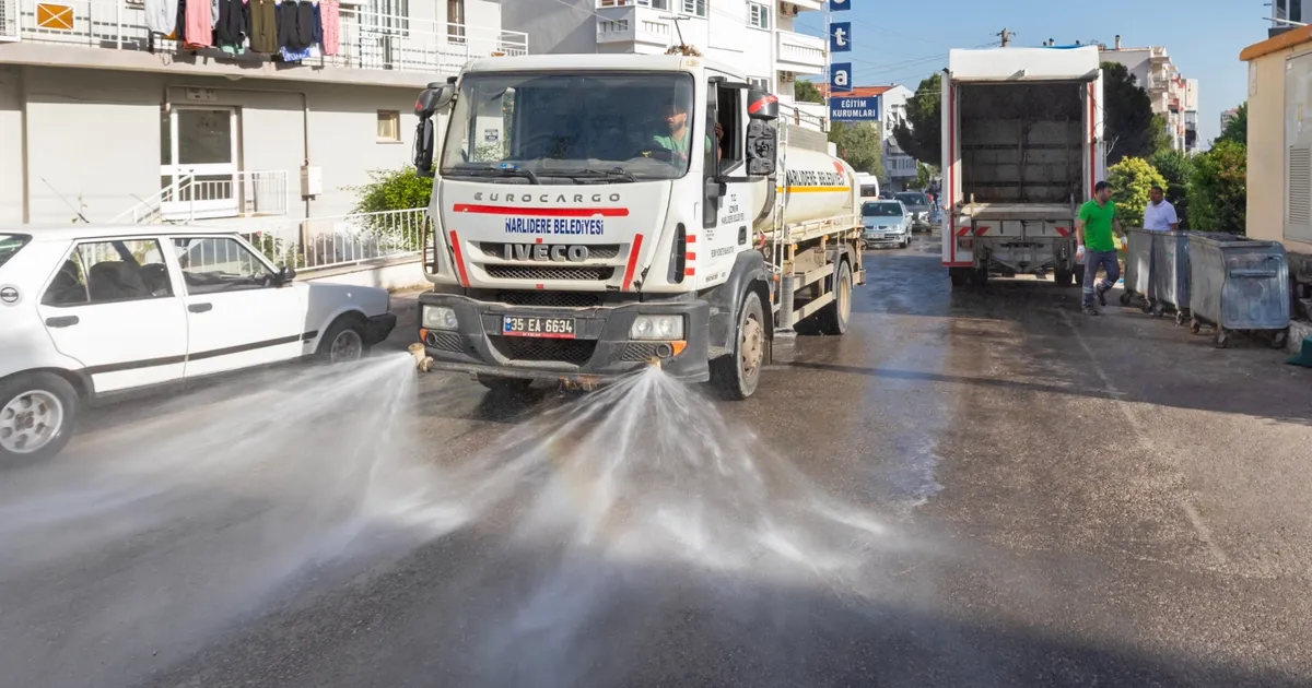 İzmir’de tertemiz Narlıdere seferberliği