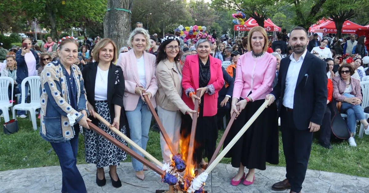 İzmit Belediyesi, Alevi Kültür Derneği Kocaeli Şubesi ve Yahya Kaptan