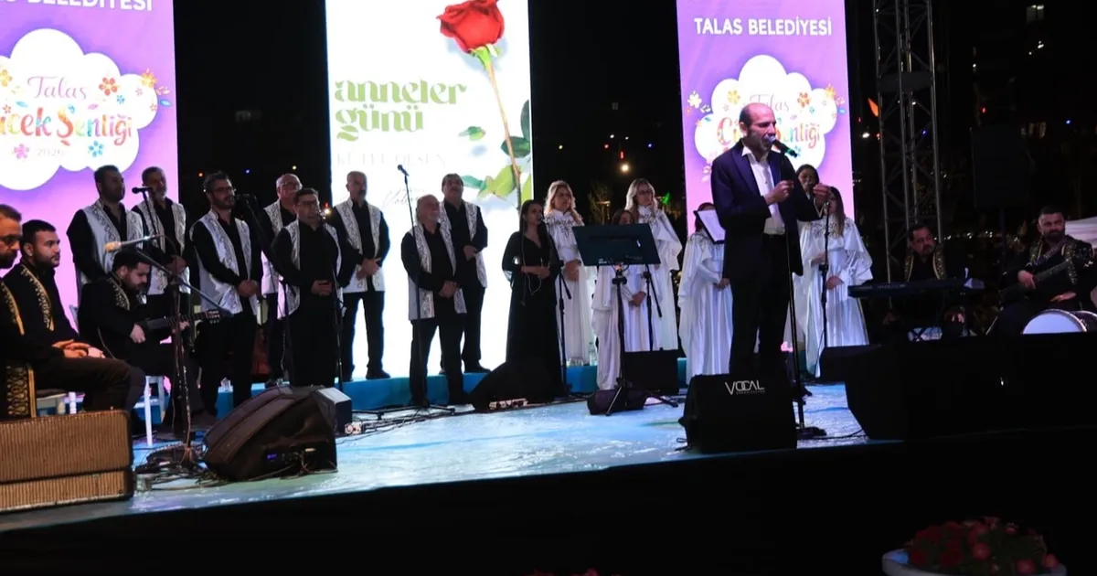 Kayseri Talas’ta Çiçek Festivali’ne muhteşem final