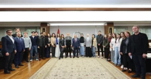 Kayseri Büyükşehir Belediye Başkanı Dr. Memduh Büyükkılıç, Kayseri’de eğitim gören
