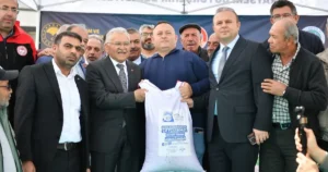 Kayseri Büyükşehir Belediye Başkanı Dr. Memduh Büyükkılıç, 14 Mayıs Dünya
