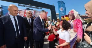 KO-MEK ilçe sergilerinde son durak Çayırova oldu. Kursiyerleri bu mutlu