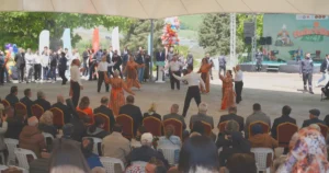Kocaeli Büyükşehir Belediyesi’nin bu yıl 10’uncusunu düzenlediği Hıdırellez Şenlikleri, Bayraktar