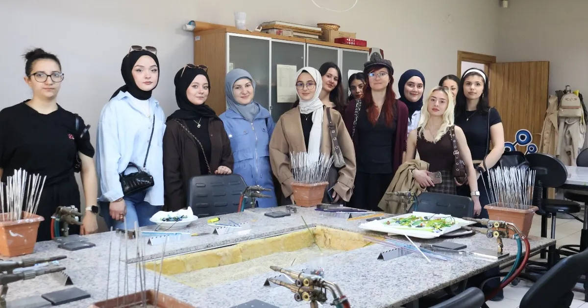 Kocaeli Büyükşehir Belediyesi’nin sosyal sorumluluk projesi olarak hayata geçirdiği Beyaz