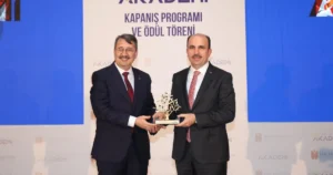 Konya Büyükşehir Belediyesi’nin Türkiye’ye örnek gençlik projeleri İbn Haldun Üniversitesi