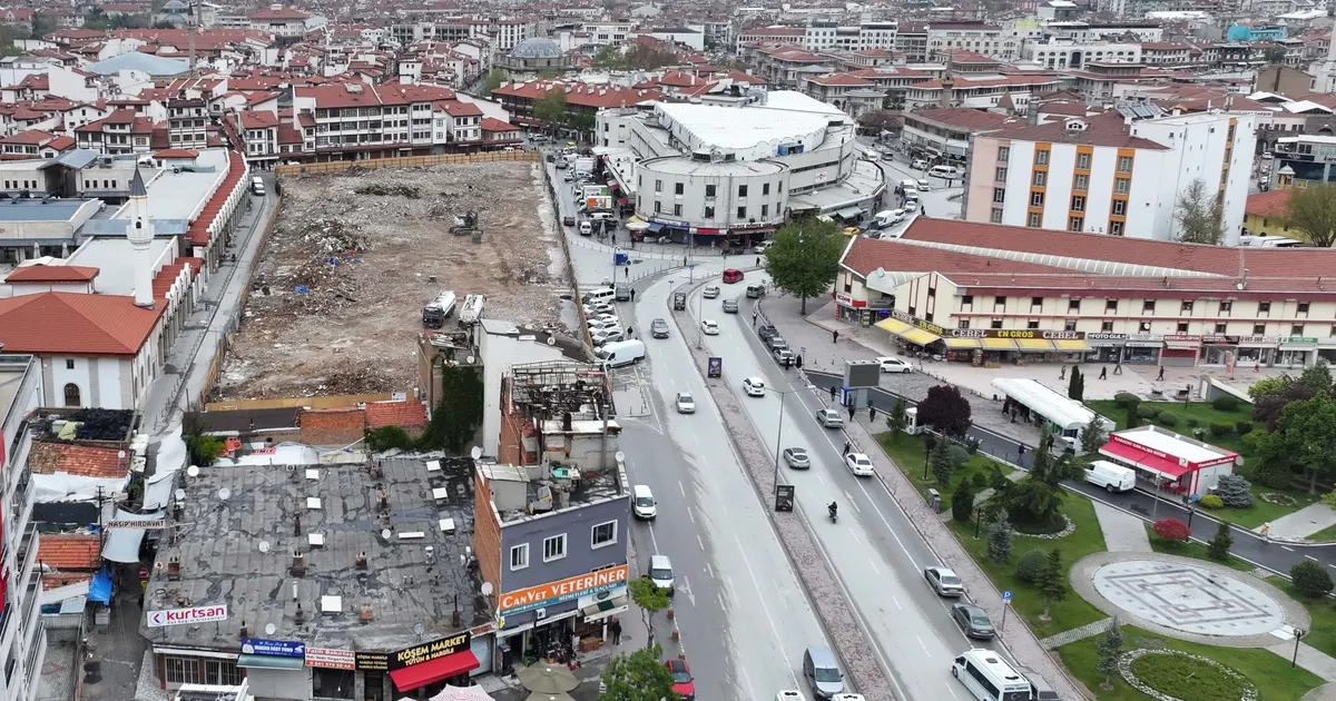 Konya’ya değer katan dönüşümde yıkımlar tamamlandı