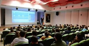 Manisa Büyükşehir Belediyesi, MABEM bünyesinde görev yapan öğretmenlere yönelik seminer