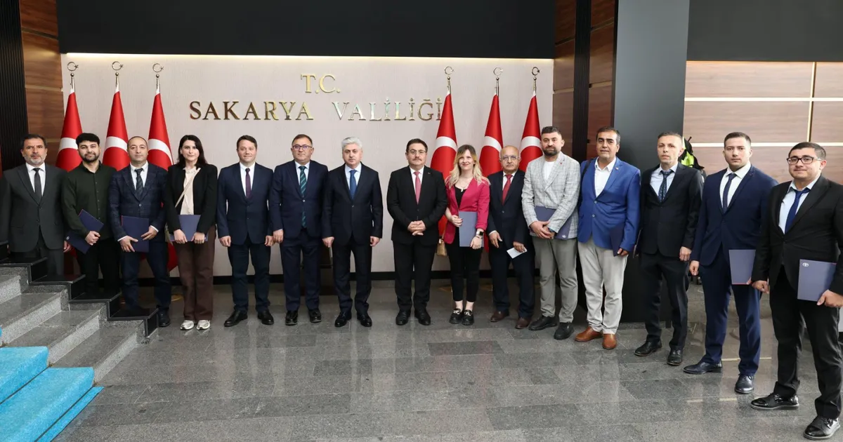 Sakarya’da geleceğin araç teknoloji eğitimlerini alan öğretmenler sertifikalandı