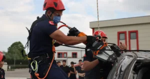 Sakarya Büyükşehir Belediyesi İtfaiyesi, üniversitede itfaiyecilik eğitimi alan geleceğin ateş