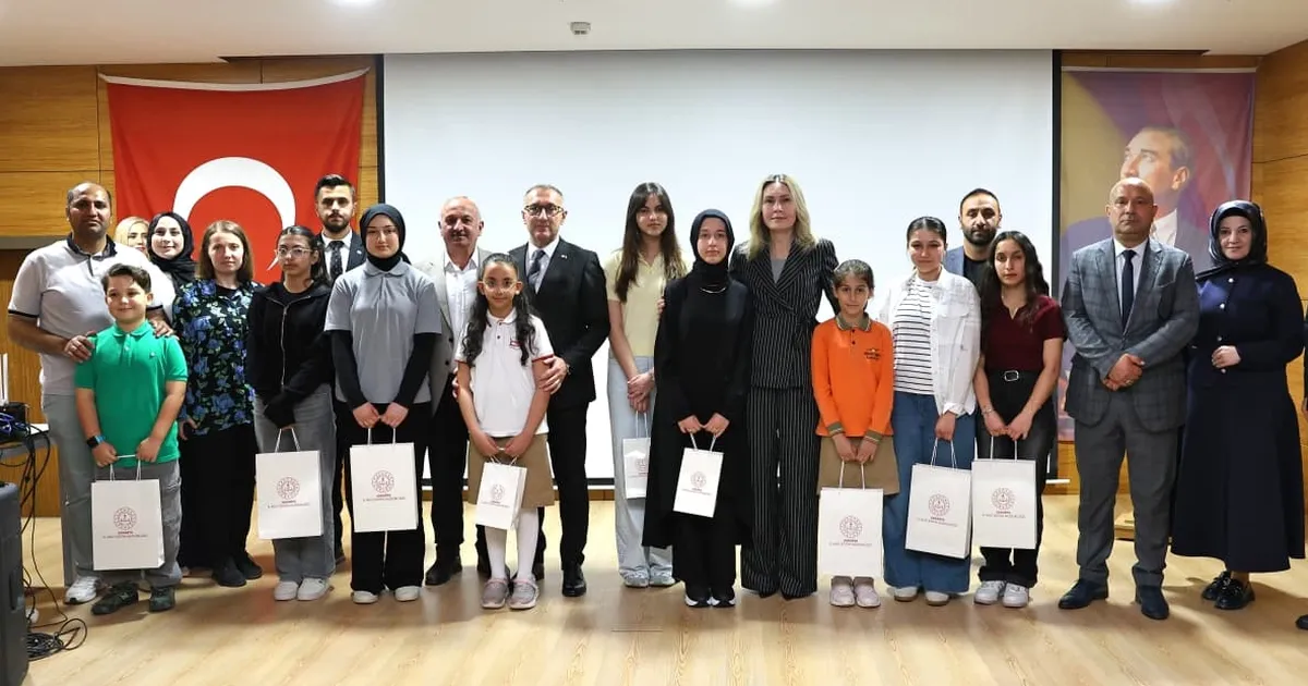 Sakarya’da ‘iyiliği seç’ mesajı yarışmayla güçlendi