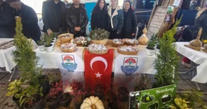 Yalova Belediyesi, yüz binlerce ata tohumu ve fideyi üreticiyle buluşturdu