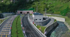 Karayolları Genel Müdürlüğü, Türkiye ve Avrupa’nın en uzun çift tüplü