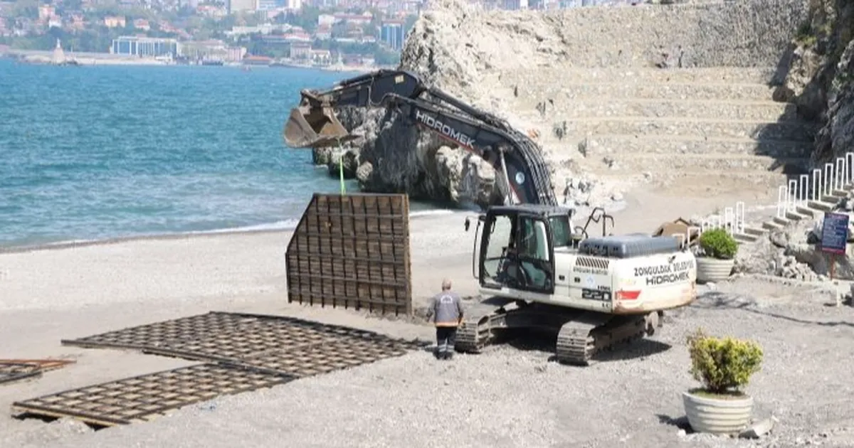 Zonguldak’ta Kızlar Plajı yaz sezonuna hazırlanıyor