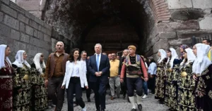 Başkentliler, Kale’nin tarihi atmosferinde kültür, sanat ve eğlence dolu etkinliklerde
