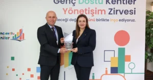 Gençlere yönelik projeleriyle öne çıkan Antalya Büyükşehir Belediyesi, Türkiye Belediyeler
