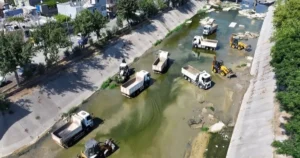 Adana Büyükşehir Belediyesi, halk sağlığını korumak için gerçekleştirdiği temizlik çalışmalarını