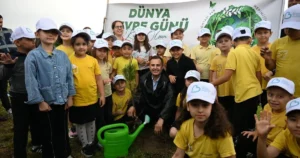 Balıkesir Büyükşehir Belediyesinin Dünya Çevre Günü kapsamında Çamlık Tepesi’ndeki “Bir