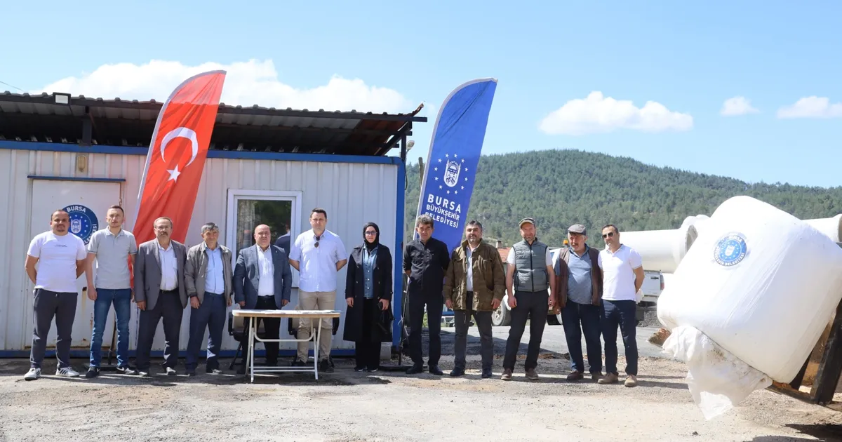 Bursa Büyükşehir’den üreticiye kaba yem desteği