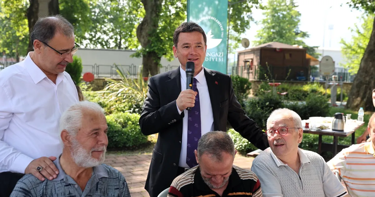 Bursa Osmangazi’de Başkan Aydın Veysel Karani sakinleriyle buluştu