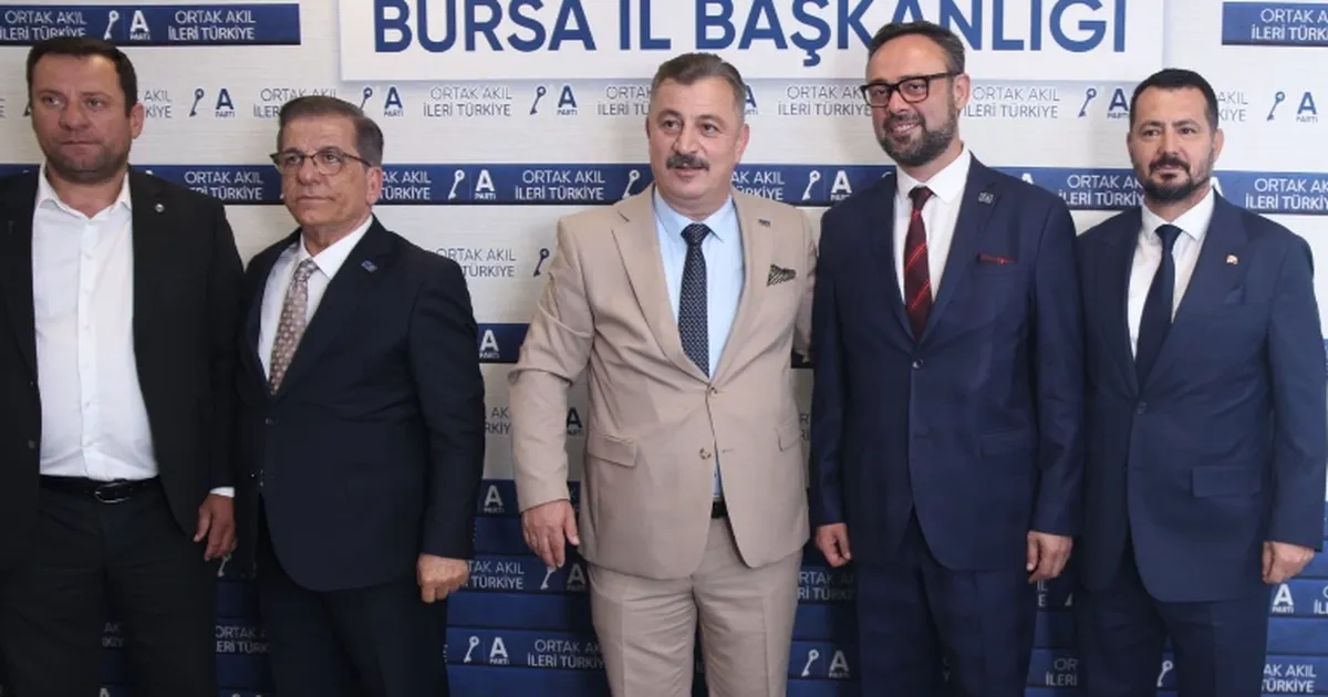 Bursa’da Yeniden Refah’tan Anahtar Parti’ye yeni katılım