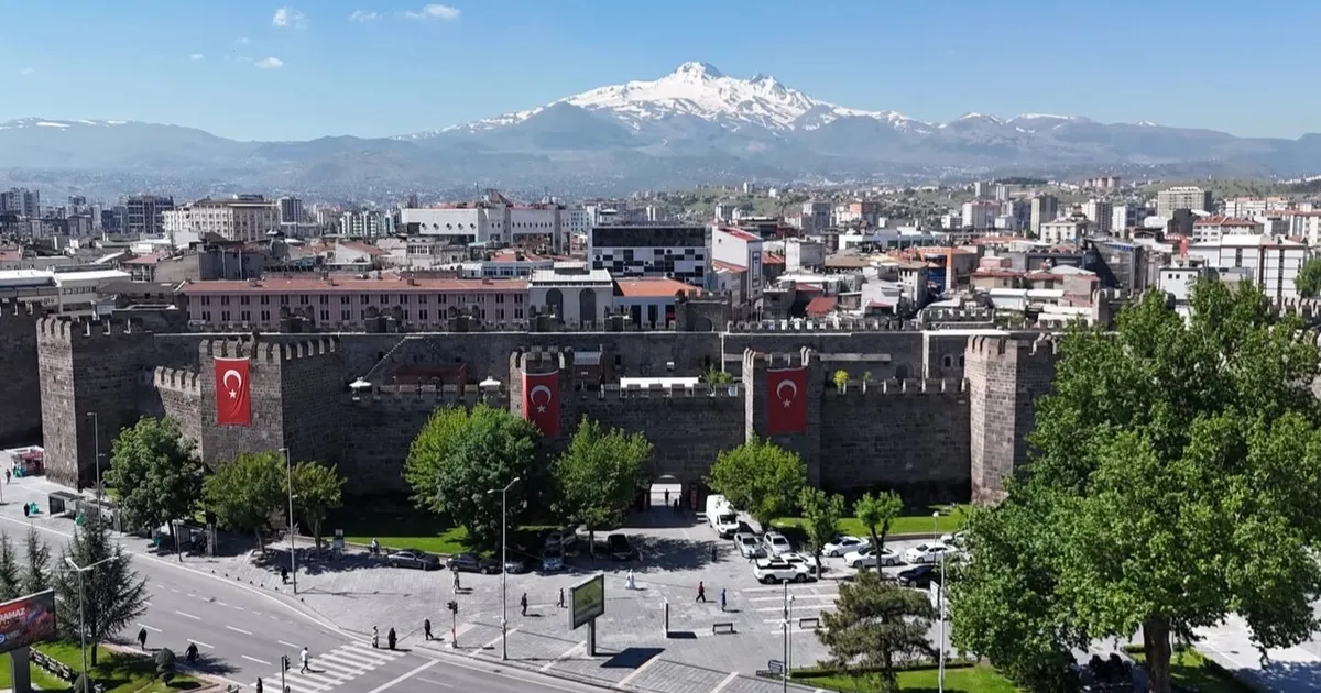 Büyükşehir Mülhem Kayseri Mutfağı’nı tanıttı
