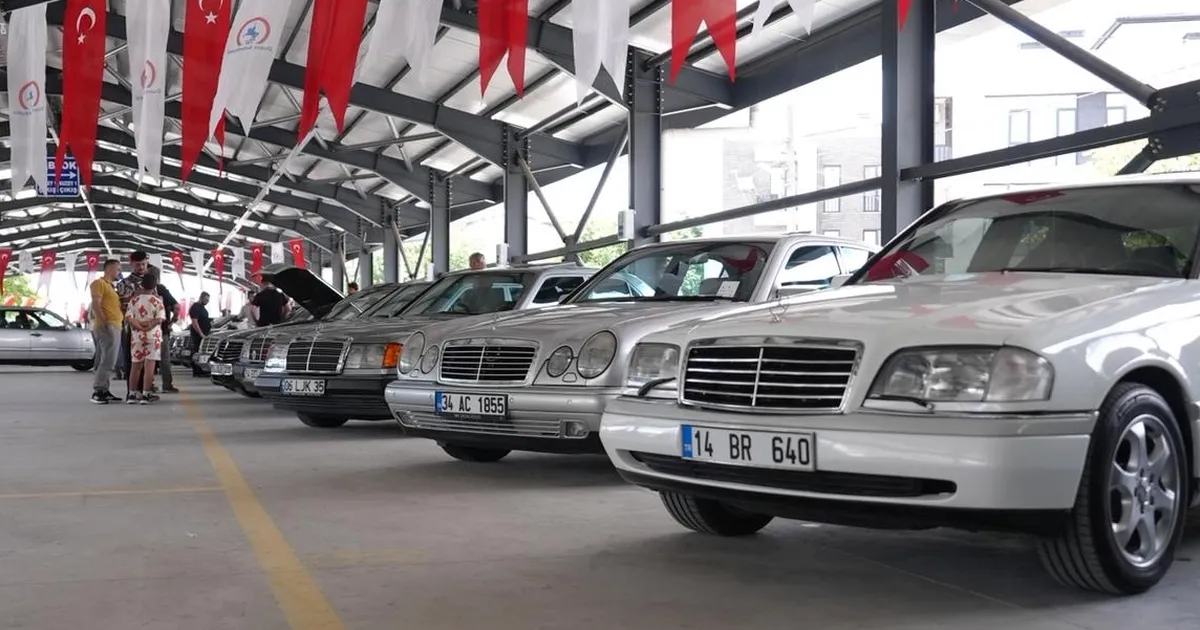 Düzce’de Mercedes tutkunları buluştu